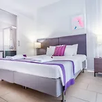 Apart Otel Napian 4*