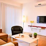 Apart Otel Napian 4*