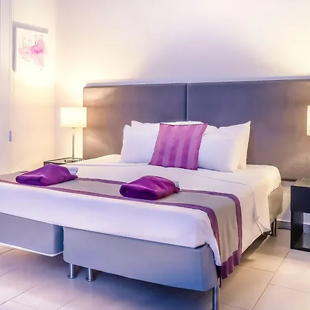 Napian Aparthotel 3*