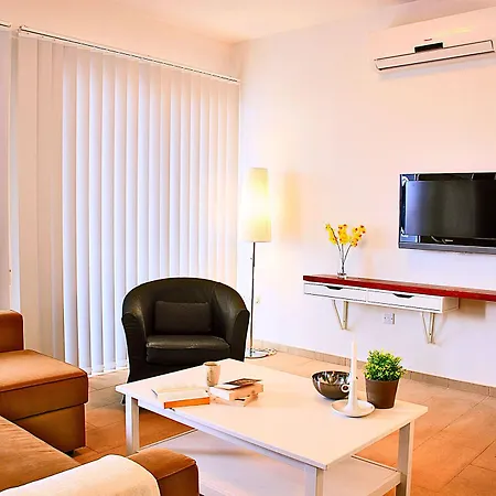 Napian Aparthotel 3*