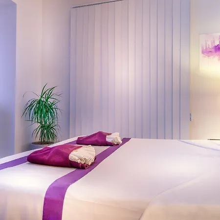 Napian 4* أيا نابا