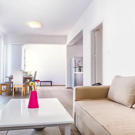 Napian Aparthotel 3*