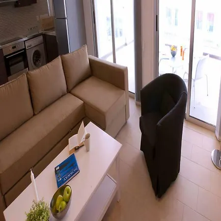 Napian أيا نابا