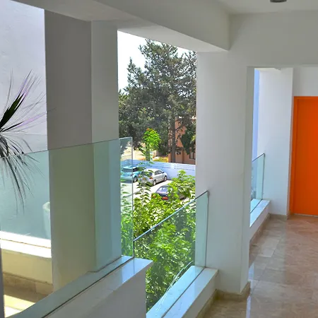 Napian 4* איה נאפה