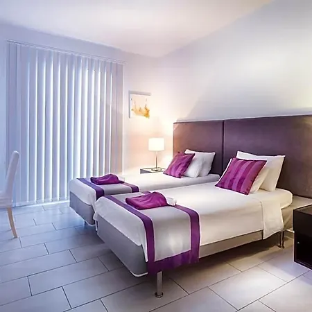 Napian Aparthotel Ayia Napa