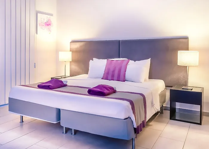 Napian Aparthotel Ayia Napa