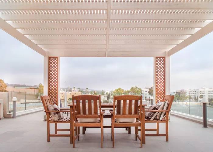 Napian Aparthotel Ayia Napa