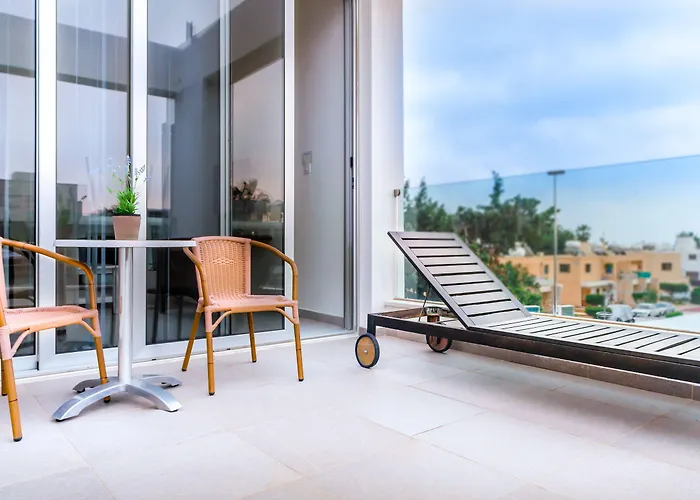 Napian Aparthotel 4*