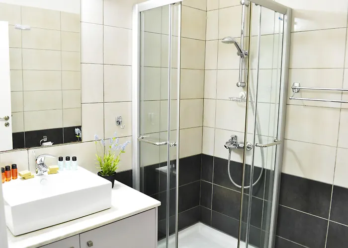 Napian Aparthotel 4*