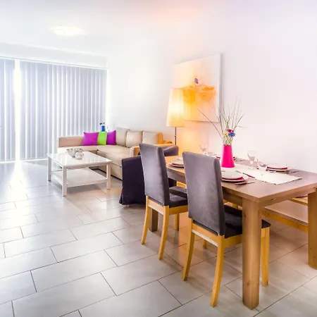 Apart Otel Napian Aya Napa